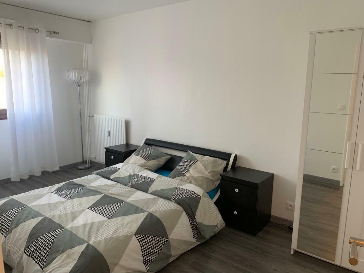 Grand Appartement A Louer Vue Sur Seine Melun Eksteriør bilde